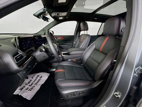 New 2026 Chevrolet Traverse RS image 22