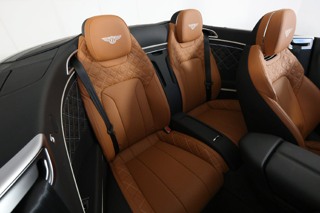 Used 2024 Bentley Continental GT Mulliner AWD/4WD image 15
