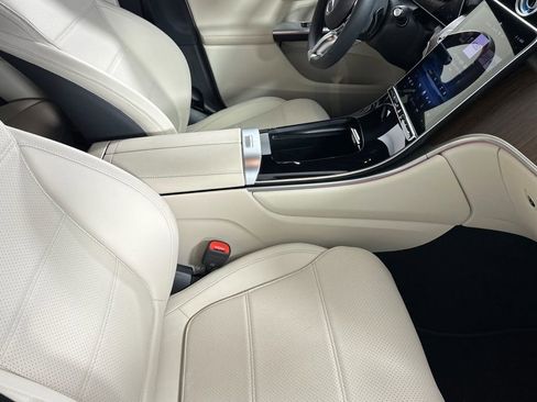 Certified 2025 Mercedes-Benz GLC 300 4MATIC image 21