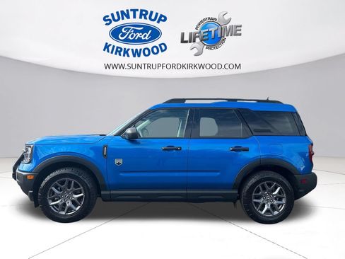 Used 2025 Ford Bronco Sport Big Bend AWD/4WD image 2