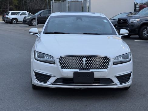 Used 2020 Lincoln MKZ Reserve image 11