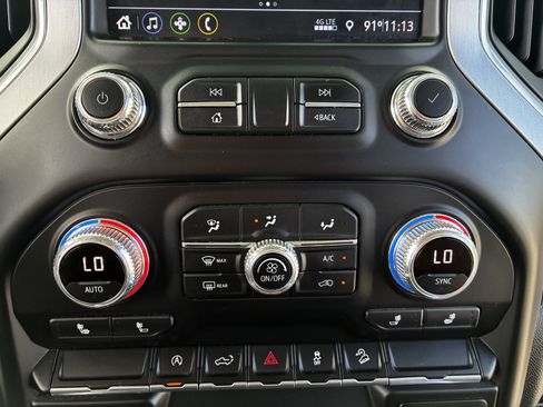 Used 2020 GMC Sierra 1500 Elevation w/ Elevation Value Package AWD/4WD image 35