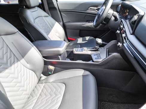 Certified 2026 Kia Sportage X-Line w/ X-Line Premium Package AWD/4WD image 14