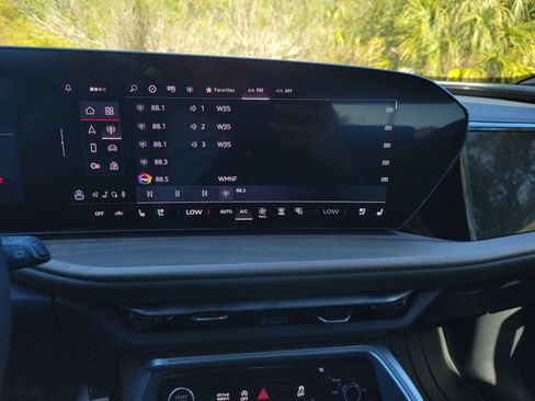 New 2025 Audi Q5 Prestige image 22