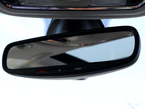 Used 2020 Jeep Cherokee Limited image 34