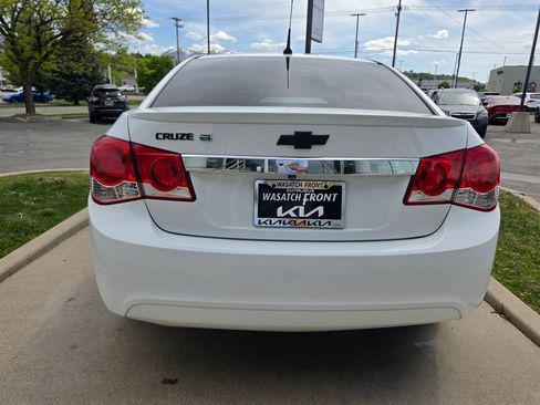 Used 2013 Chevrolet Cruze Eco FWD image 6