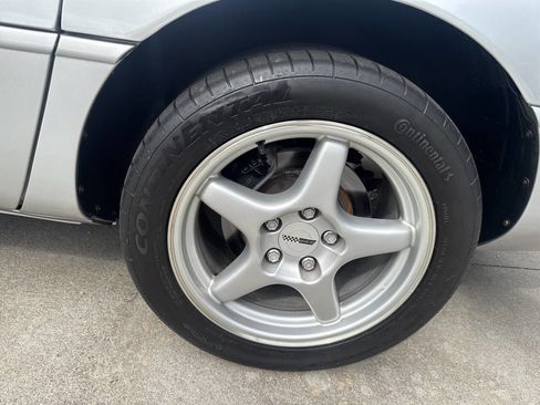 Used 1996 Chevrolet Corvette Convertible image 30