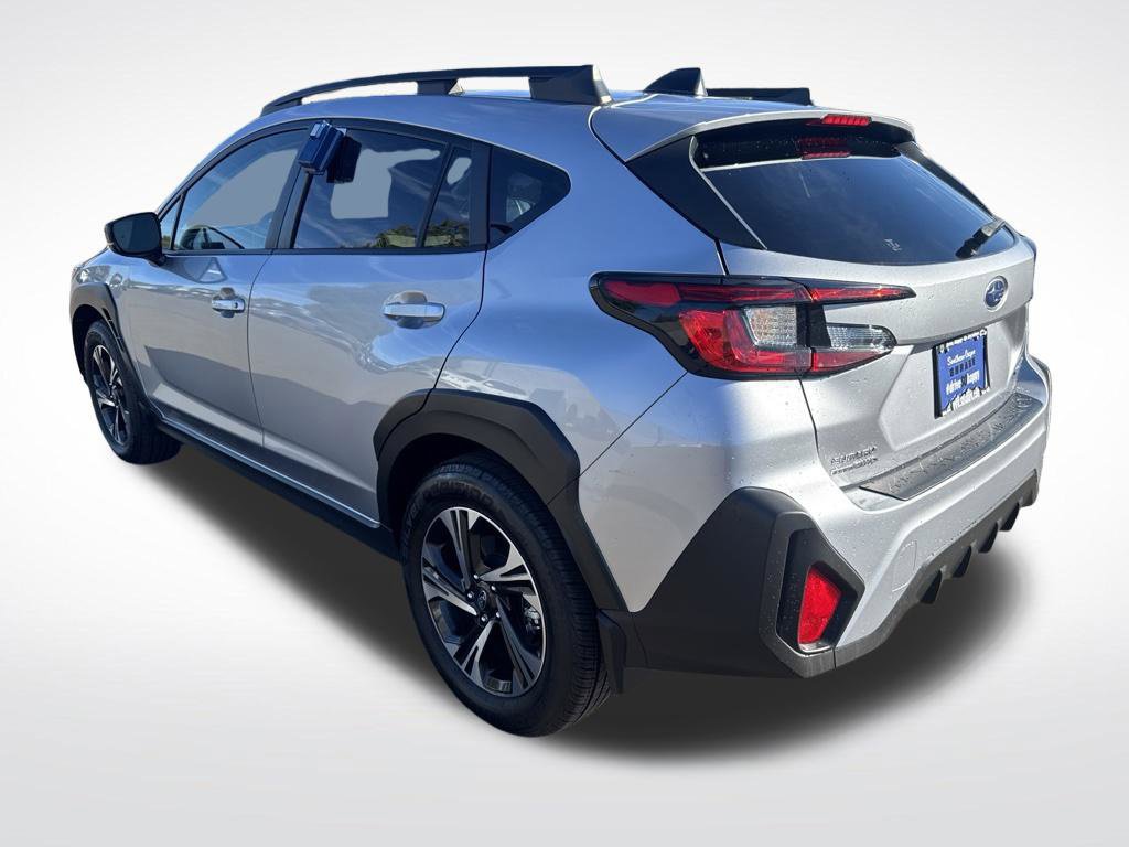 Used 2024 Subaru Crosstrek 2.0i Premium AWD/4WD image 5