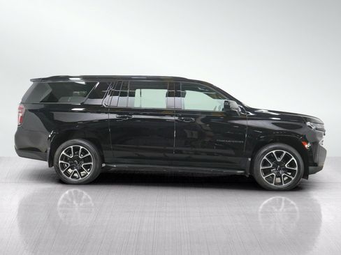Used 2023 Chevrolet Suburban RST AWD/4WD image 6