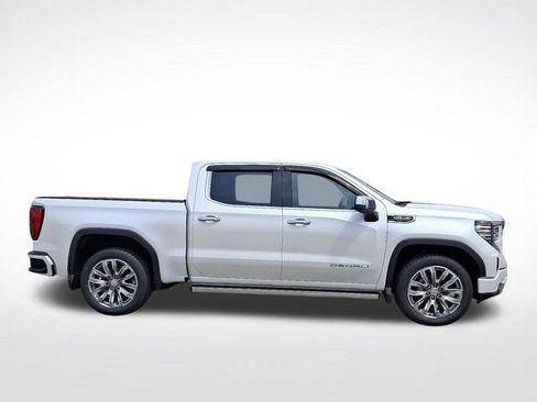 Used 2024 GMC Sierra 1500 Denali w/ Denali Reserve Package AWD/4WD image 7