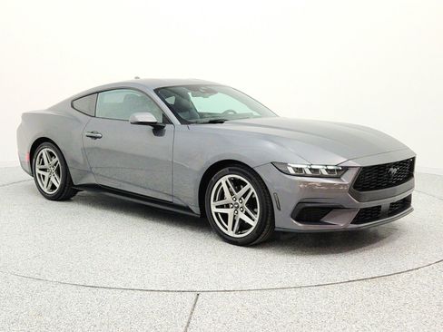 Used 2024 Ford Mustang Premium RWD image 3