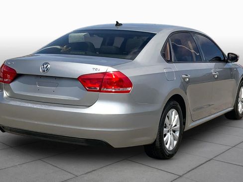 Used 2014 Volkswagen Passat 1.8T S FWD image 12