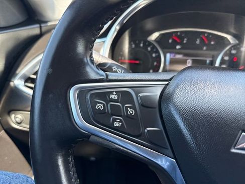 Used 2017 Chevrolet Malibu LT w/ Leather Package FWD image 25