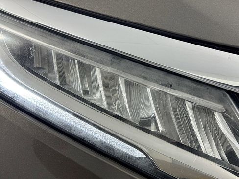 Used 2020 Honda Odyssey Elite image 44