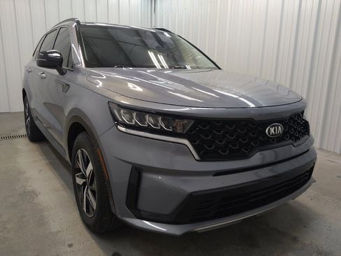 Used 2021 Kia Sorento S w/ Panoramic Sunroof Package FWD image 13