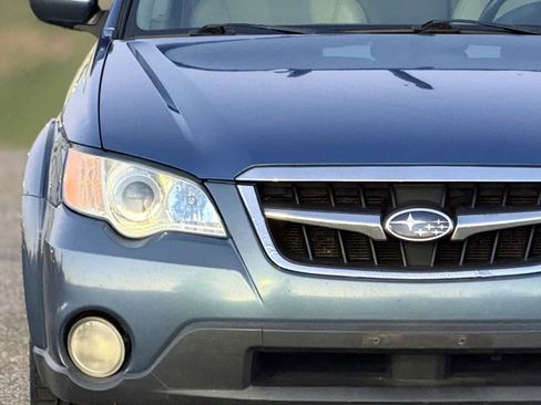 Used 2008 Subaru Outback 2.5i Limited L.L. Bean image 11