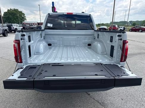 New 2026 Ford F150 Lariat w/ Equipment Group 502A High AWD/4WD image 13