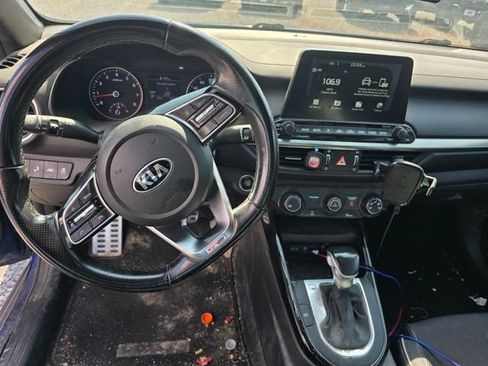 Used 2021 Kia Forte GT-Line FWD image 11