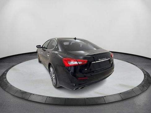 Used 2019 Maserati Ghibli S GranLusso RWD image 8