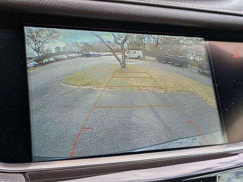 Used 2018 Cadillac XT5 Base image 25