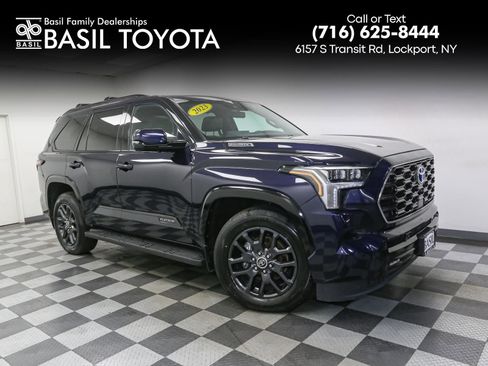 Used 2023 Toyota Sequoia Platinum image 1