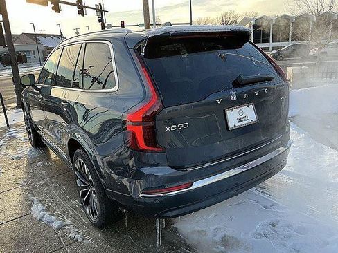 New 2026 Volvo XC90 T8 Ultra w/ Protection Package Premier AWD/4WD image 10