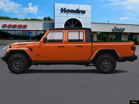 New 2025 Jeep Gladiator Willys image 3