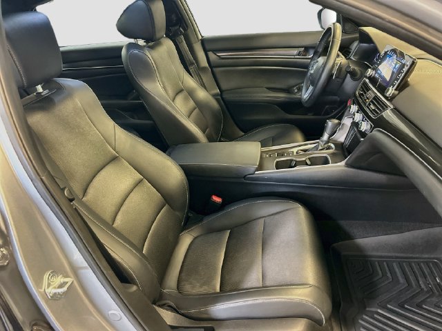 Used 2022 Honda Accord Sport image 27