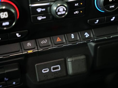 Used 2019 Chevrolet Silverado 1500 RST w/ All-Star Edition image 26