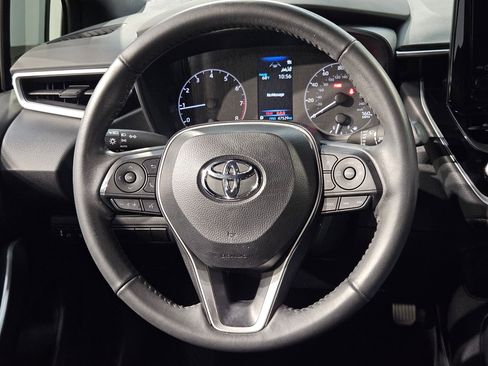 Used 2024 Toyota Corolla SE image 25