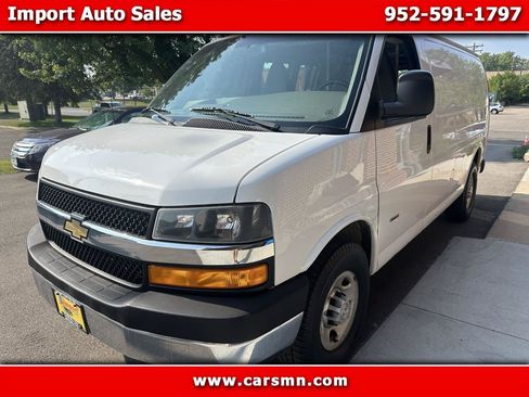 Used 2019 Chevrolet Express 3500 w/ Driver Convenience Package RWD image 1