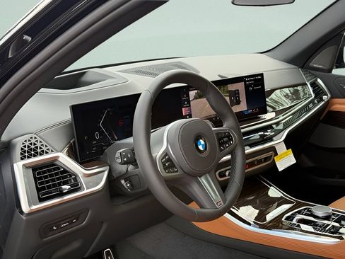 New 2026 BMW X5 sDrive40i w/ M Sport Package RWD image 9