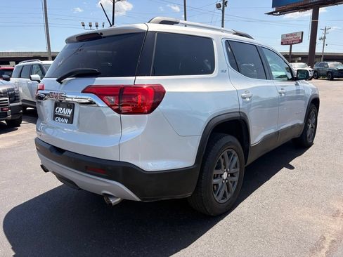 Used 2019 GMC Acadia SLT FWD image 8