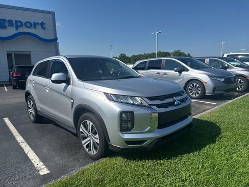 Used 2024 Mitsubishi Outlander Sport ES AWD/4WD image 3