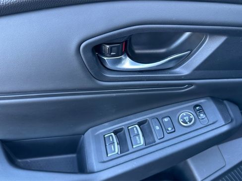 Certified 2023 Honda Accord EX image 15