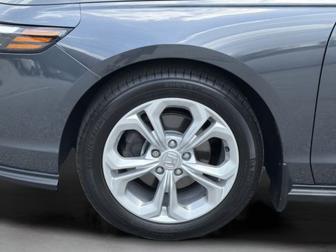 Certified 2025 Honda Accord LX image 29