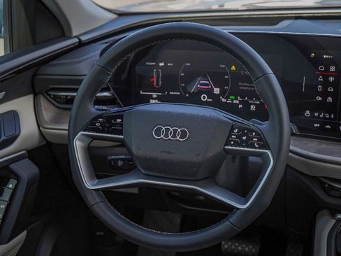 New 2025 Audi Q5 Premium Plus image 19