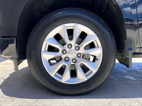 Used 2023 Chevrolet Silverado 1500 Custom RWD image 8