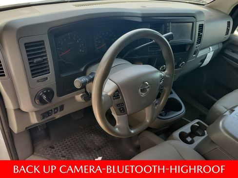 Certified 2019 Nissan NV 2500 SV RWD image 22