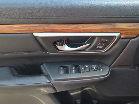 Used 2020 Honda CR-V Touring image 24