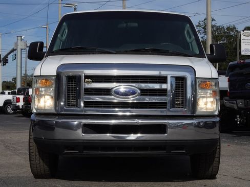 Used 2011 Ford E-350 and Econoline 350 XLT RWD image 6