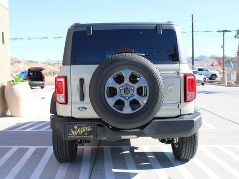 Used 2025 Ford Bronco Big Bend image 6