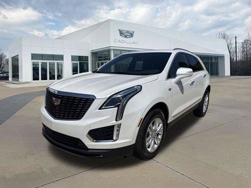 New 2026 Cadillac XT5 Luxury AWD/4WD image 7