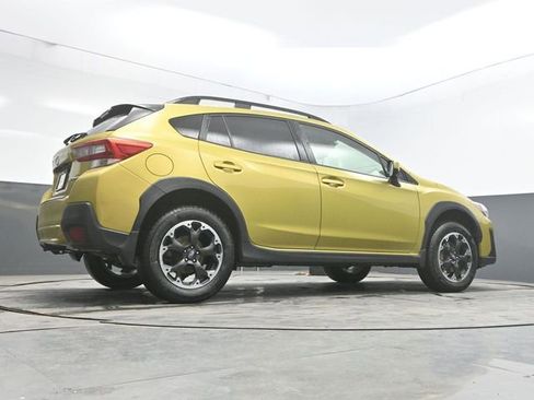 Used 2021 Subaru Crosstrek 2.0i Premium w/ Moonroof Package AWD/4WD image 37
