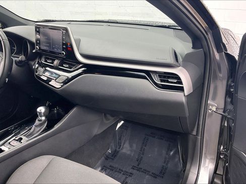 Used 2022 Toyota C-HR Nightshade image 21