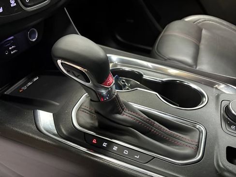 Used 2023 Chevrolet Traverse RS image 23