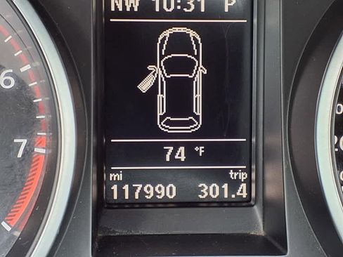 Used 2013 Volkswagen GTI Autobahn image 20