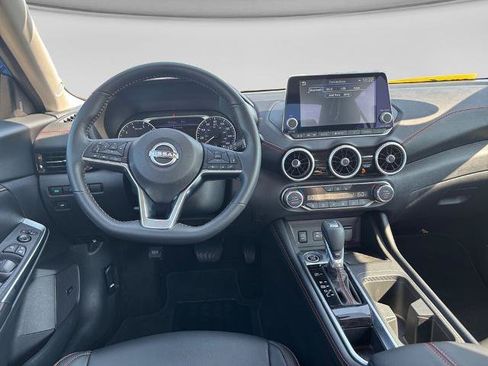 Certified 2024 Nissan Sentra SR w/ SR Premium Package FWD image 23