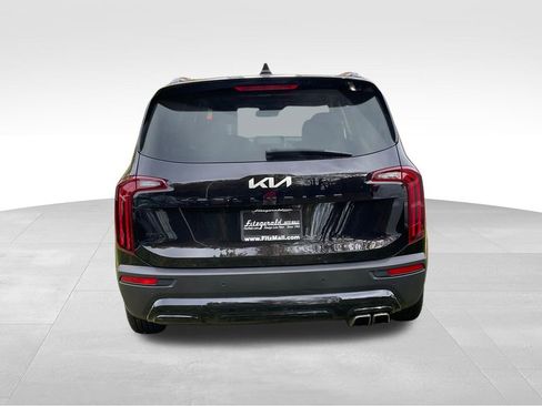 Used 2022 Kia Telluride EX w/ EX Premium Package image 8