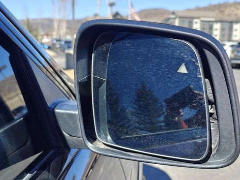 Used 2020 Jeep Grand Cherokee High Altitude image 15